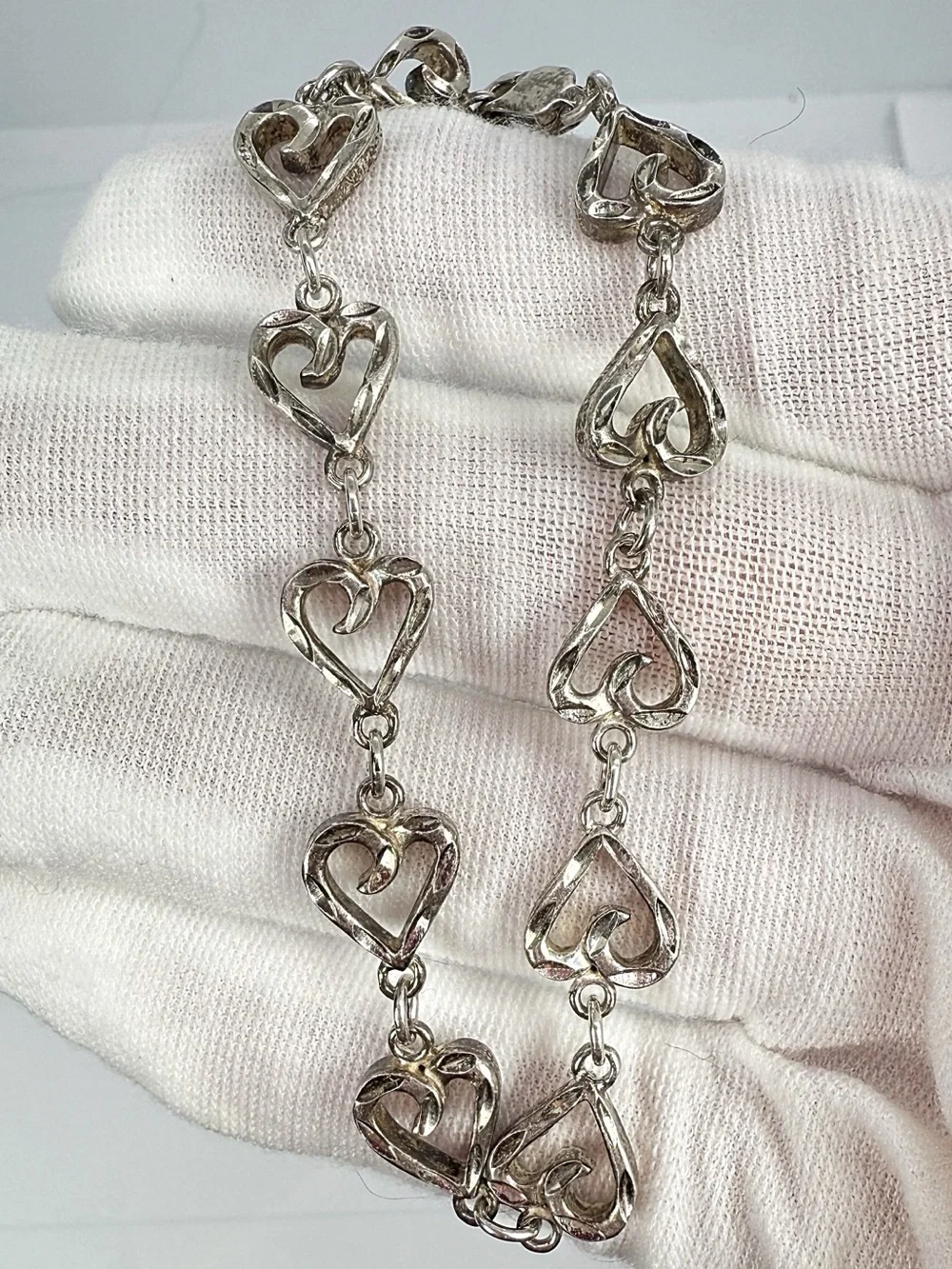 Sterling  Silver Open Heart Link Bracelet!